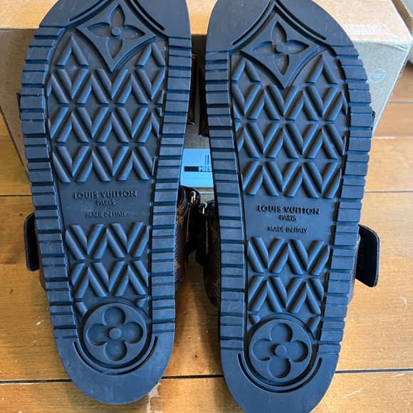 Authentic Louis Vuitton Bom Dia Flat Comfort Mule - Picture 3 of 4